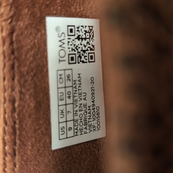 TOMS Cheetah Suede Booties NWT! - Picture 2 of 8